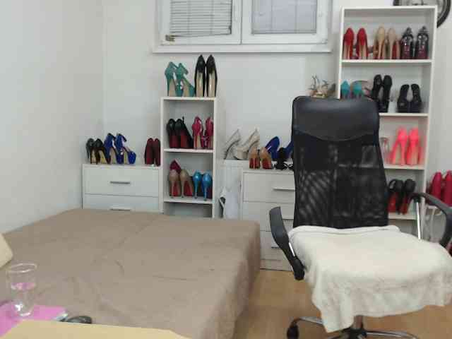MisstressSabi webcam