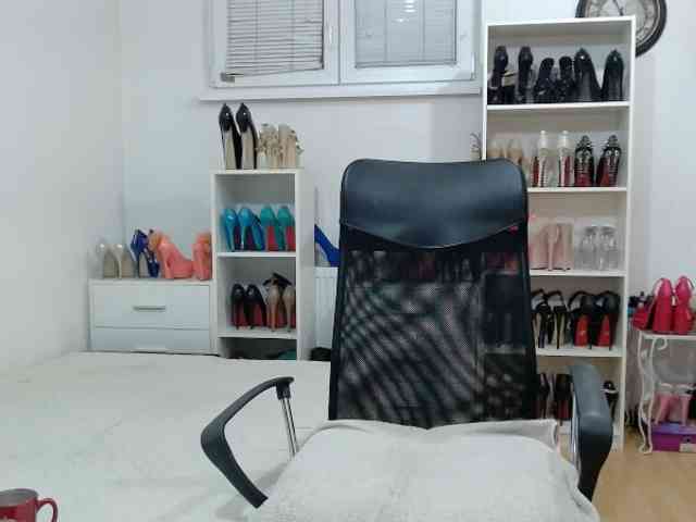 MisstressSabi webcam