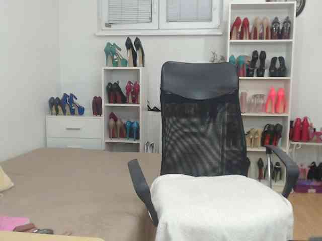 MisstressSabi webcam