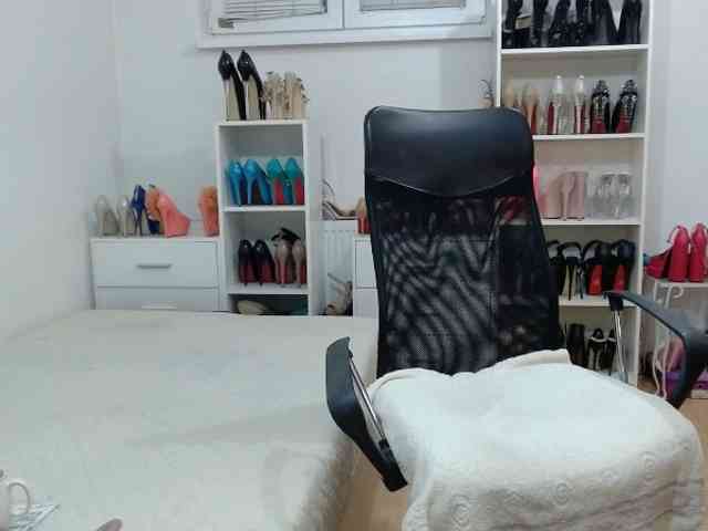 MisstressSabi webcam