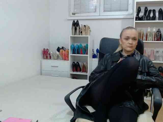 MisstressSabi MisstressSabi