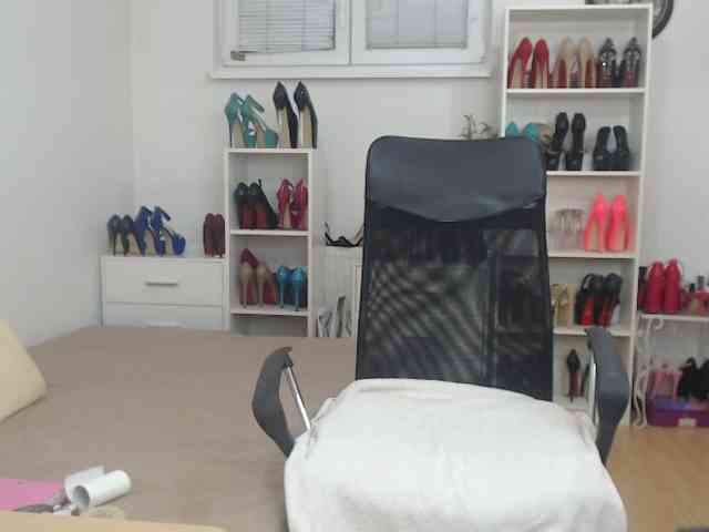 MisstressSabi webcam