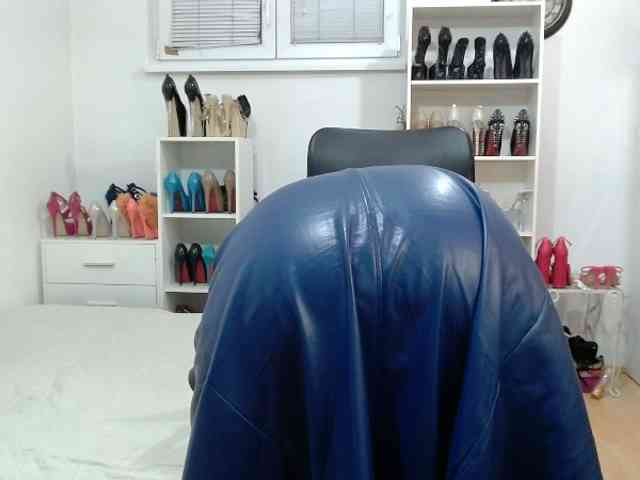 MisstressSabi webcam