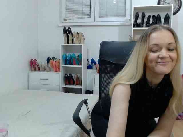 MisstressSabi webcam