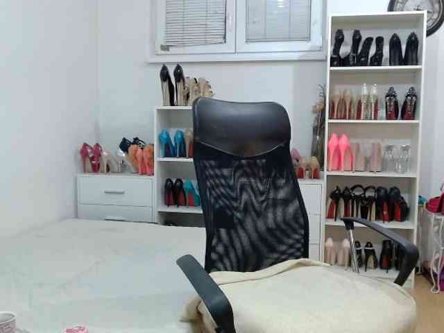 MisstressSabi webcam