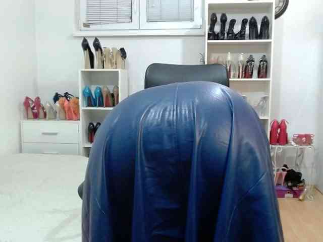 MisstressSabi webcam