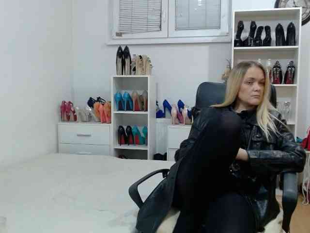 MisstressSabi MisstressSabi