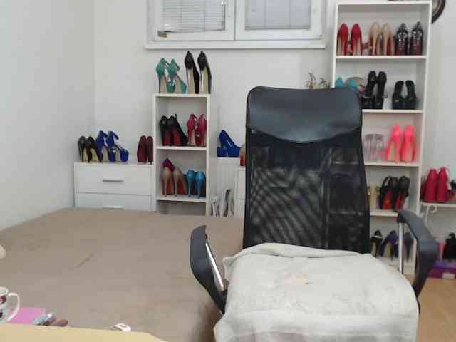MisstressSabi webcam