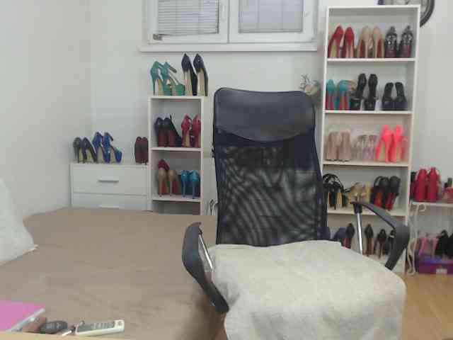MisstressSabi webcam