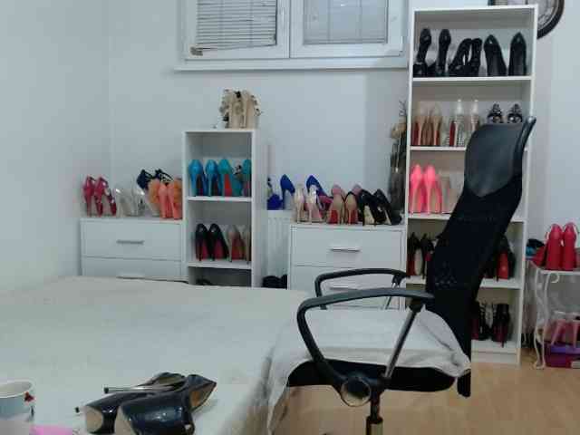 MisstressSabi webcam