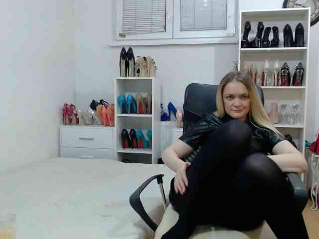 MisstressSabi MisstressSabi