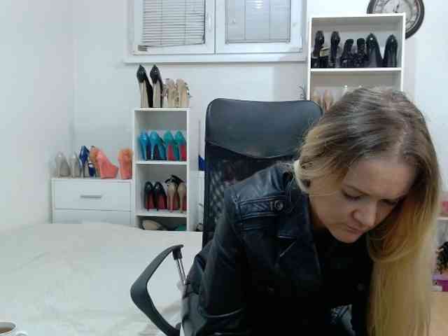 MisstressSabi webcam