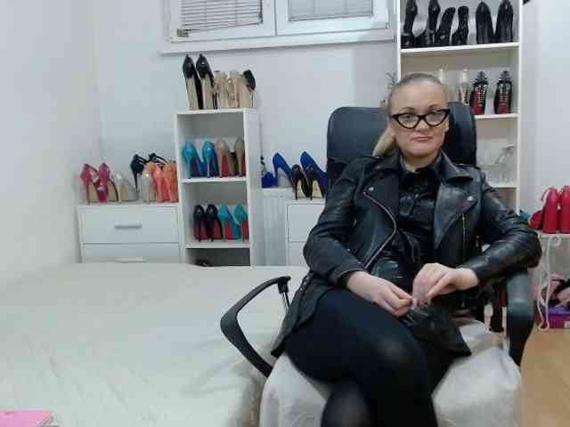 MisstressSabi MisstressSabi