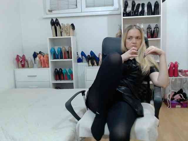 MisstressSabi MisstressSabi