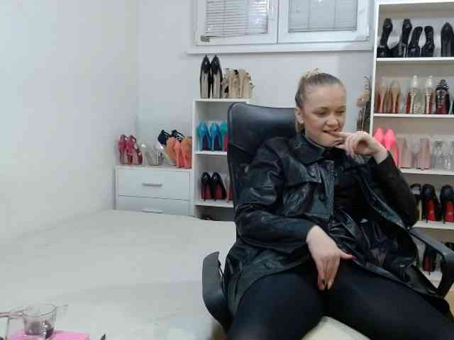 MisstressSabi MisstressSabi