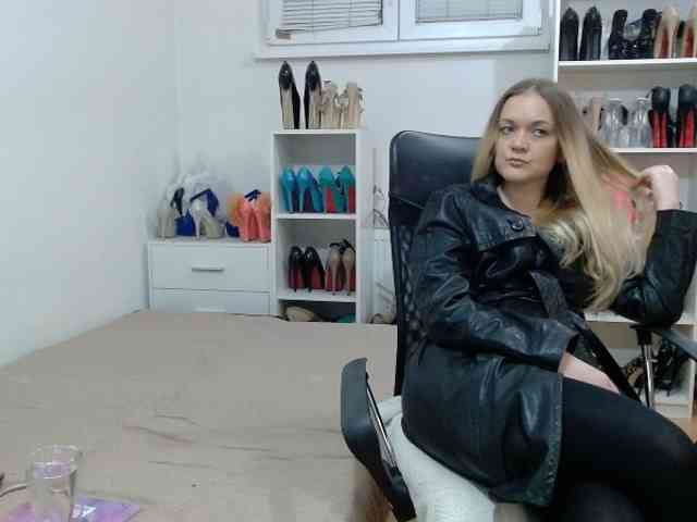 MisstressSabi webcam