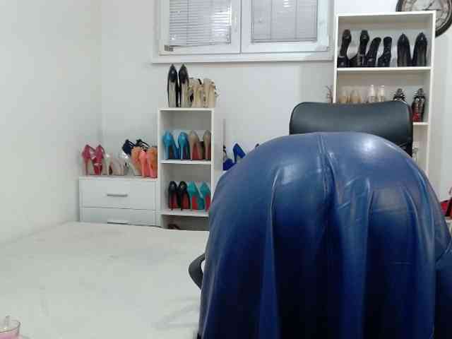 MisstressSabi webcam