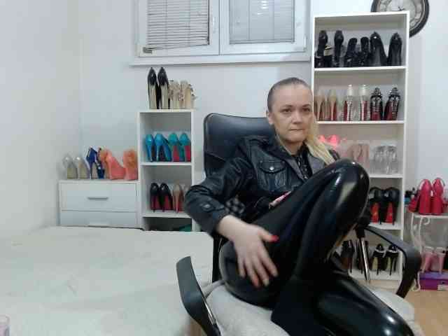 MisstressSabi MisstressSabi