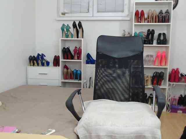 MisstressSabi webcam