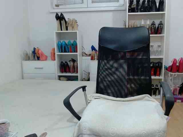 MisstressSabi webcam