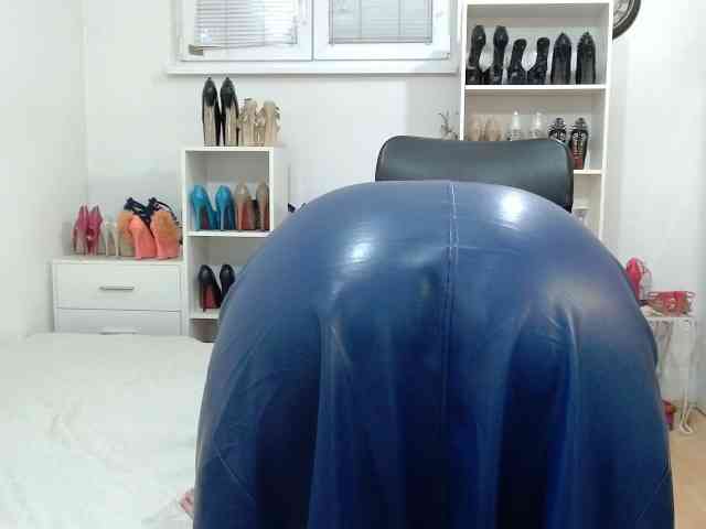 MisstressSabi webcam