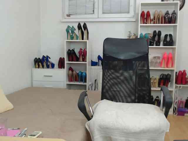MisstressSabi webcam