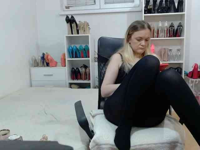 MisstressSabi webcam