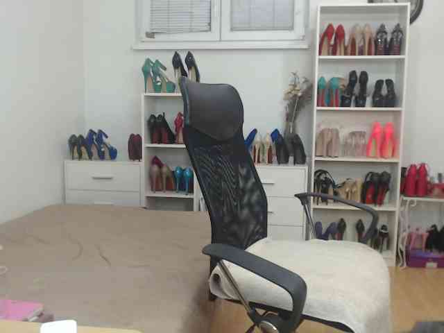 MisstressSabi webcam