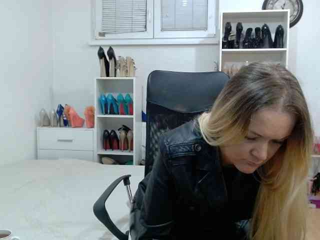 MisstressSabi webcam