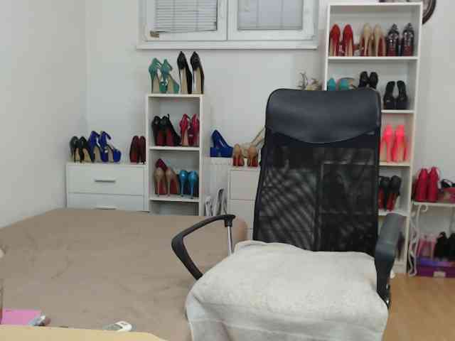 MisstressSabi webcam