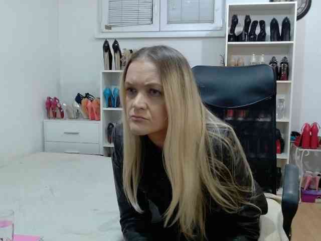 MisstressSabi MisstressSabi