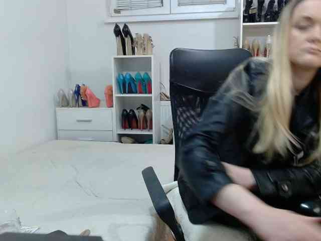 MisstressSabi webcam