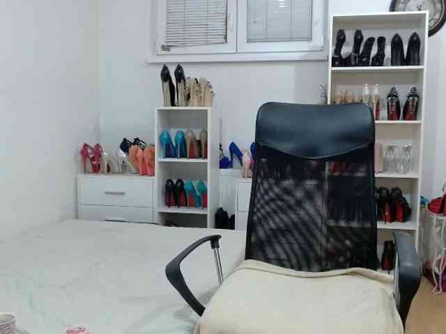 MisstressSabi webcam