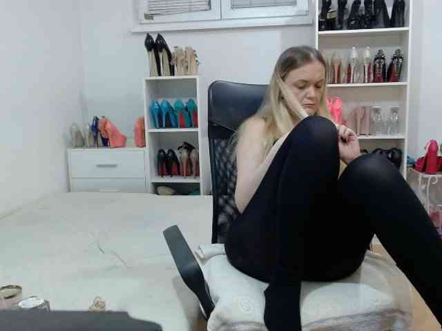 MisstressSabi webcam