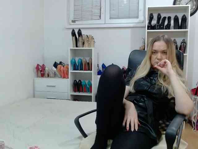 MisstressSabi webcam