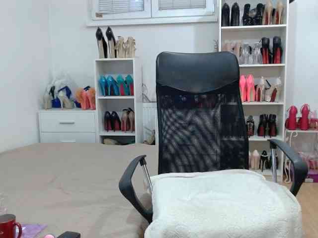 MisstressSabi webcam