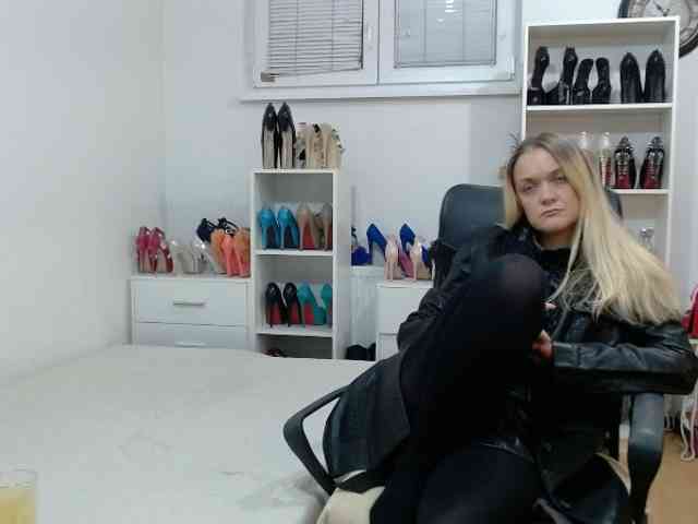 MisstressSabi MisstressSabi