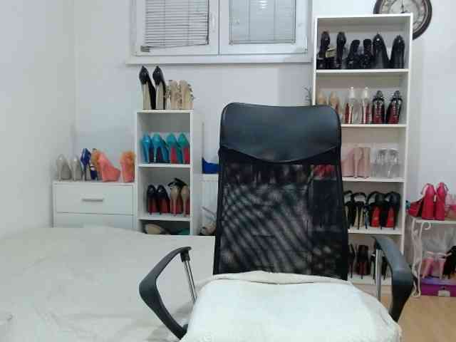 MisstressSabi webcam