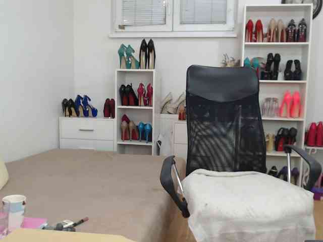 MisstressSabi webcam