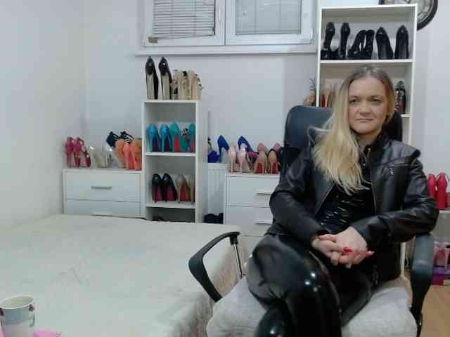 MisstressSabi MisstressSabi