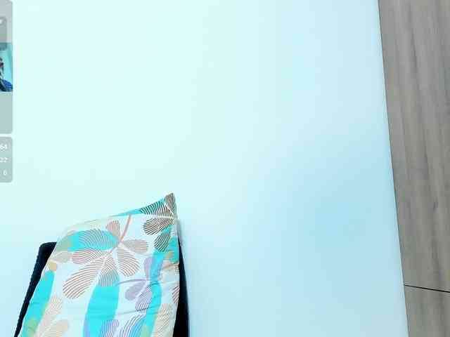 livecam sex Naomii18