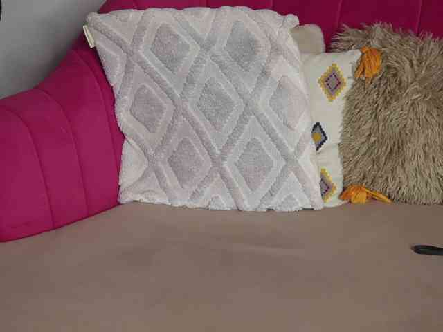 LoriMinelli LoriMinelli