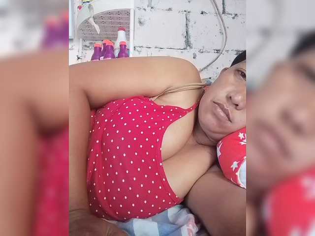 pinaymaniac69's BongaCams show and profile