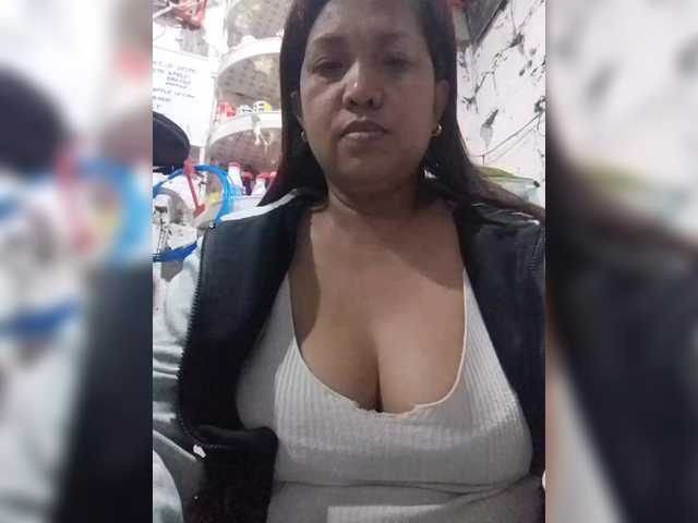 pinaymaniac69's BongaCams show and profile