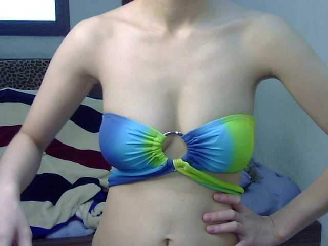 Ta-kara's BongaCams show and profile