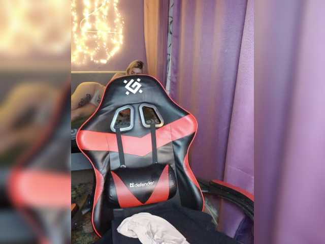 a-squirter's BongaCams show and profile