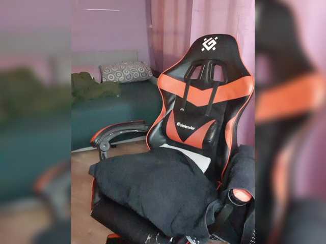 a-squirter's BongaCams show and profile