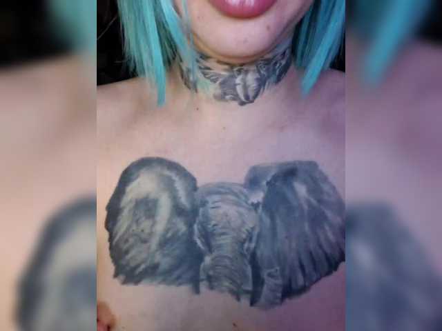 a-squirter's BongaCams show and profile