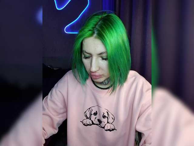 a-squirter's BongaCams show and profile