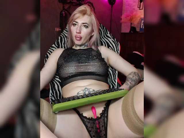  a-squirter chat room